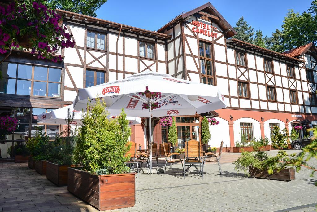 Hotel Camelot Bad Salzbrunn Exterior foto