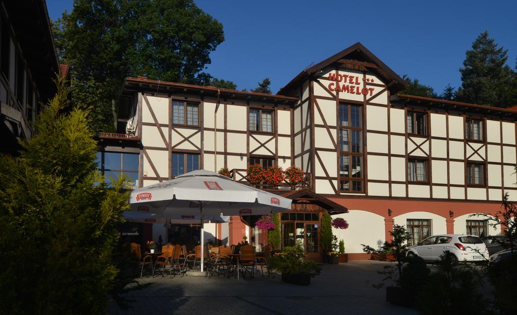 Hotel Camelot Bad Salzbrunn Exterior foto